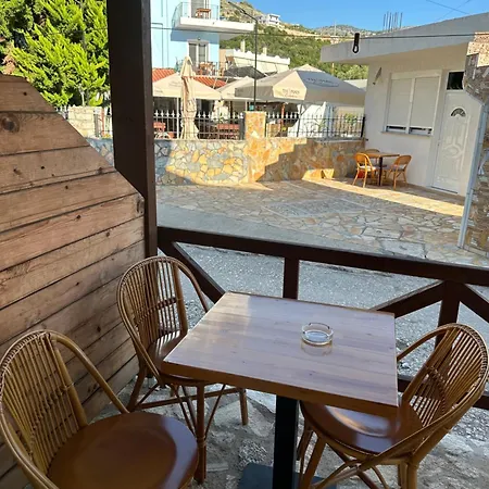 Jona Rooms Himara Kültér fotó