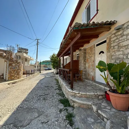 Jona Rooms Himara Kültér fotó